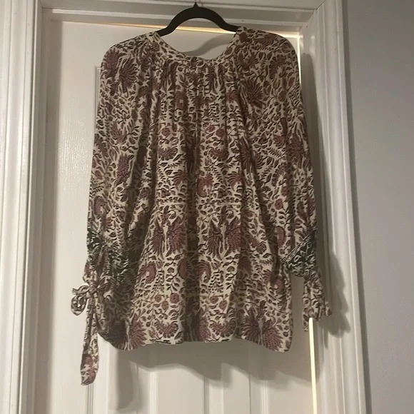 EUC Natalie Martin printed long sleeve blouse - Picture 2 of 7